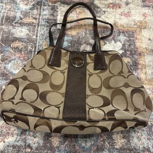 Vintage Coach Tan and Brown Signature Shoulder Bag with Kiss Lock